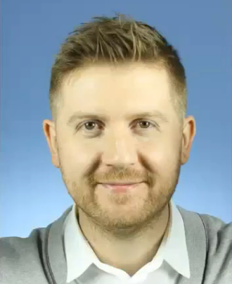 Luca-Frattari-headshot