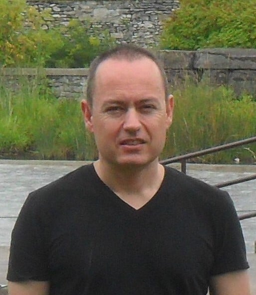 Neil Bendov - headshot