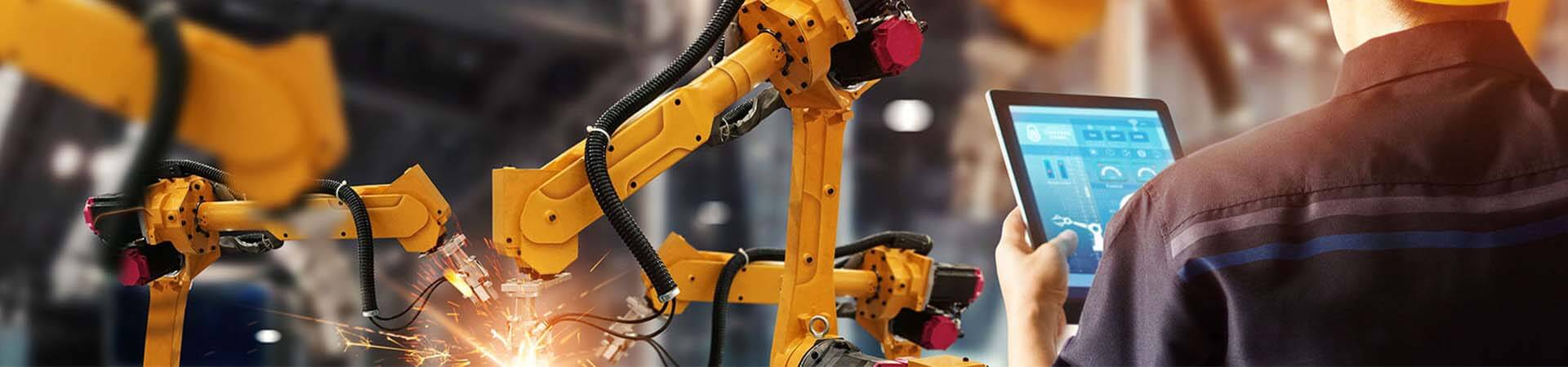 Hubspot_AdvancedManufacturing_Hero_Image_Desktop_1920x450